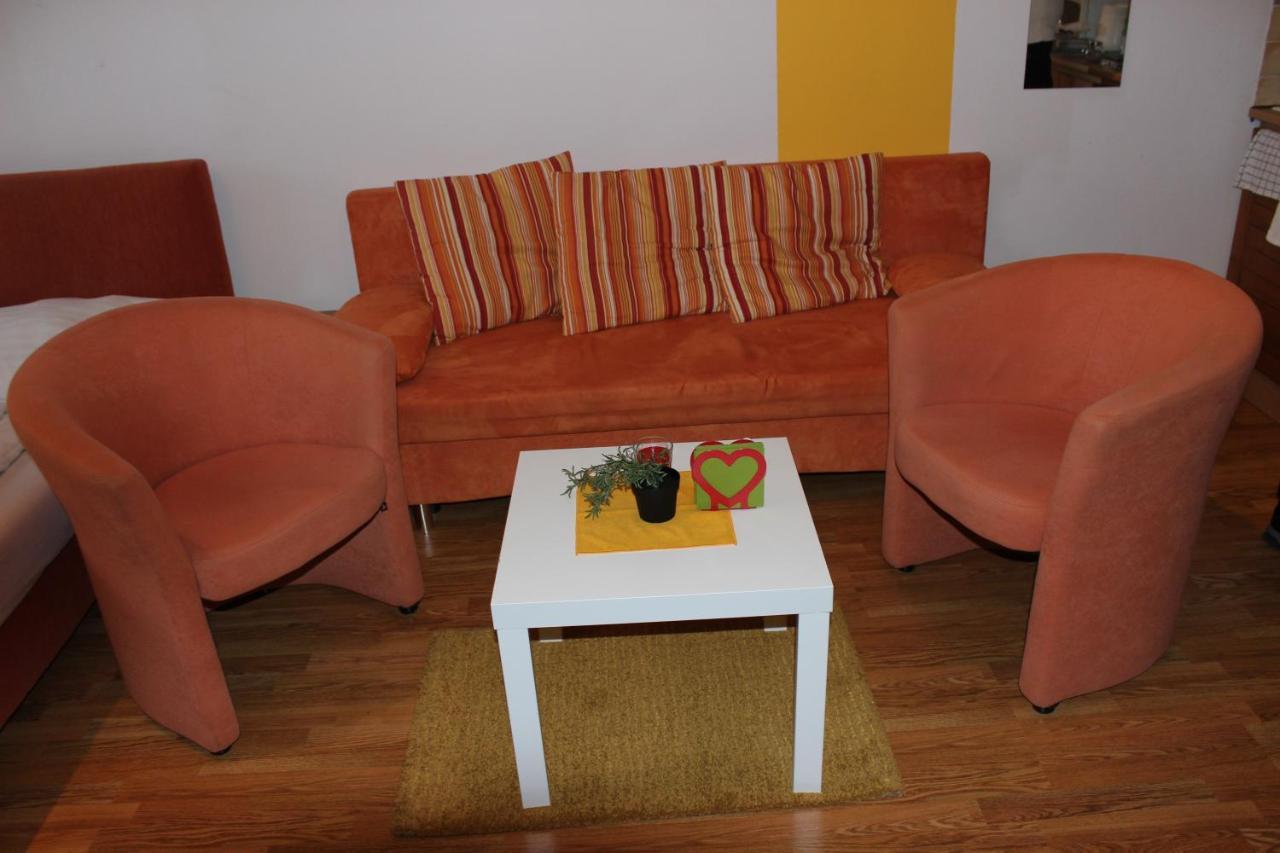 Zazi Apartmany Fatrapark Hrabovo 鲁容贝罗克 外观 照片